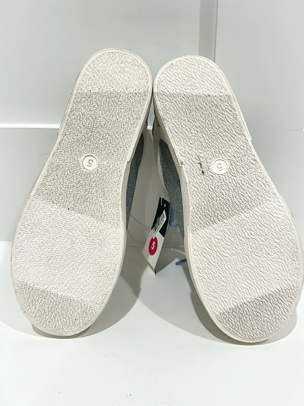 art class White Sneakers with Lavender Star and Iridescent Silver Panels